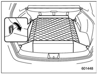 Subaru Forester. Cargo tie-down hooks