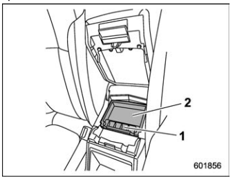 Subaru Forester. Center console