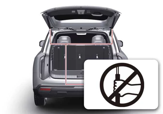 Kia Telluride liftgate support struts and safe handling